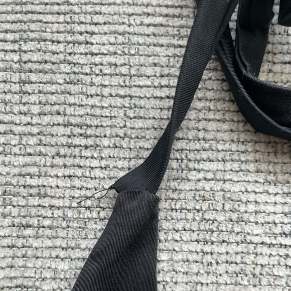 halter top 🥀 - Picture 5 of 6